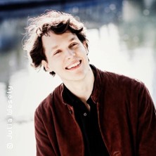 Lukas Sternath - Th&eacute;&acirc;tre des Champs Elys&eacute;es, Paris